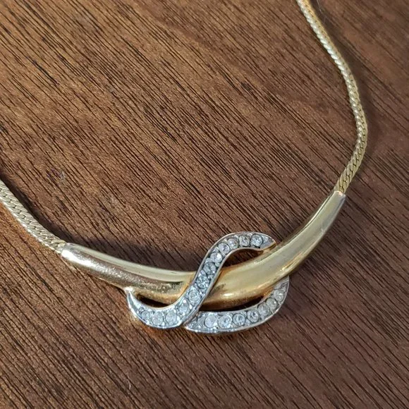 Mario Valentino Vintage Gold Plated Necklace - Picture 4 of 6